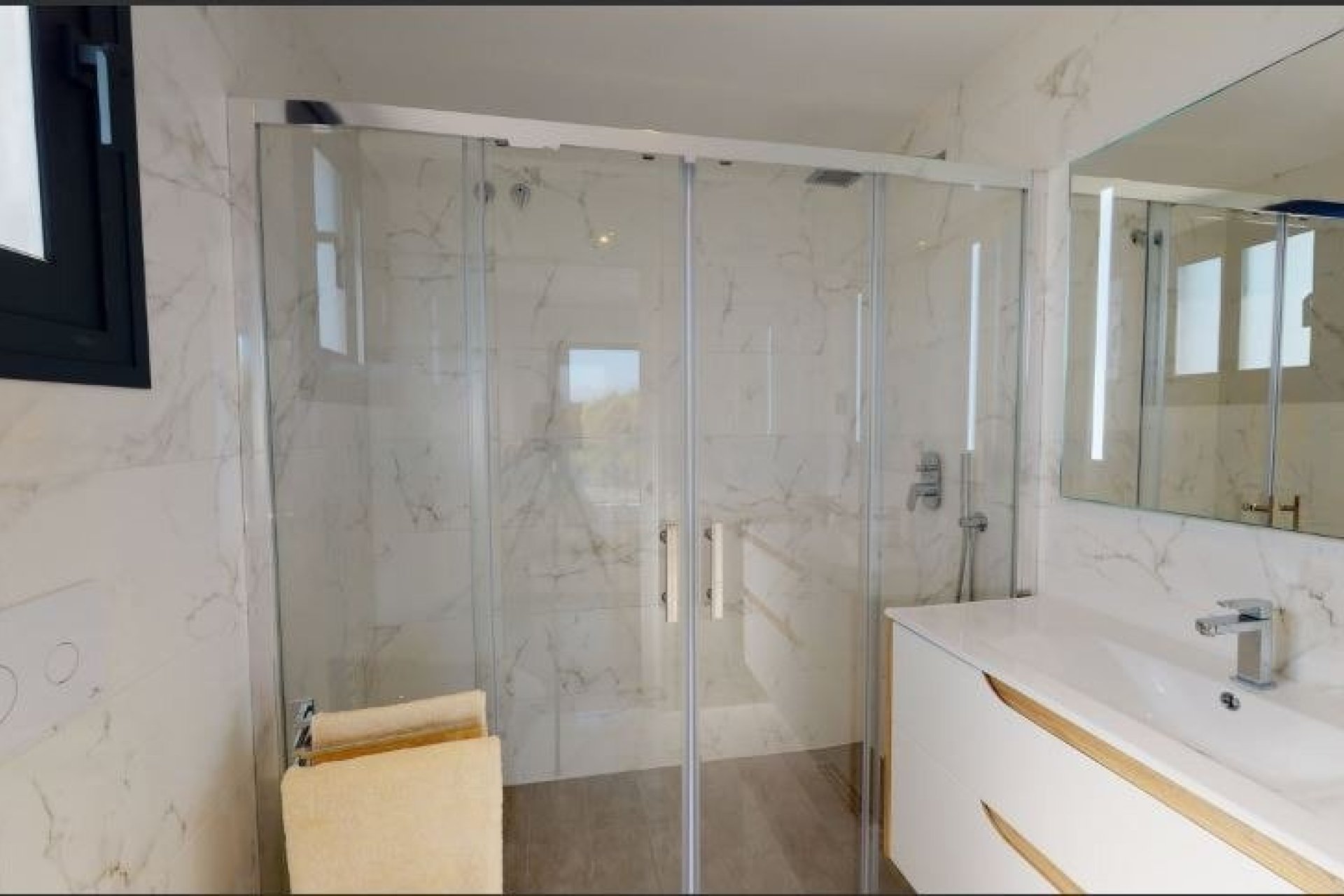 Obra nueva - Independiente / Villa -
La Nucía - Urb. Don Mar