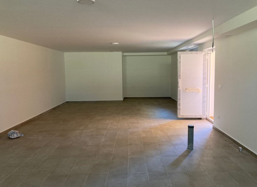 Obra nueva - Independiente / Villa -
La Romana