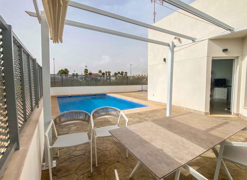 Obra nueva - Independiente / Villa -
Los Alcazares - Serena Golf