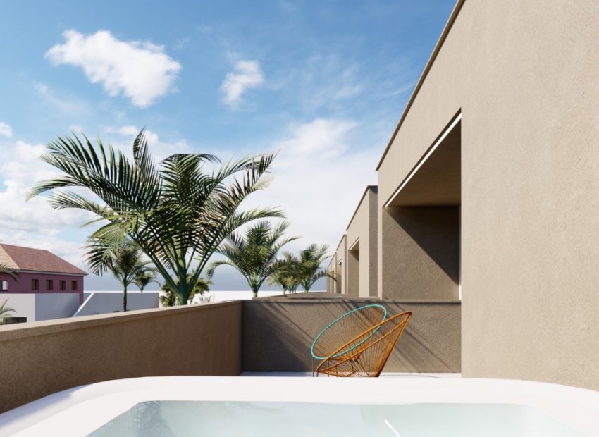 Obra nueva - Independiente / Villa -
Los Urrutias - Estrella De Mar