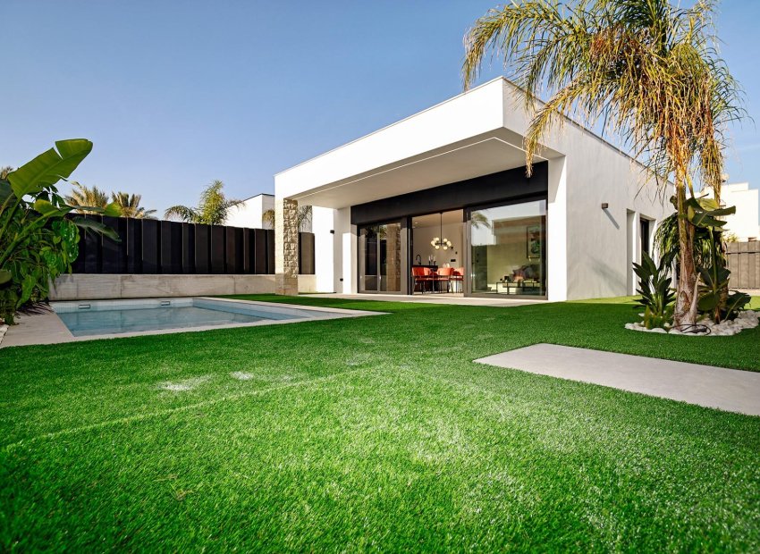 Obra nueva - Independiente / Villa -
Molina De Segura - Urb. La Quinta