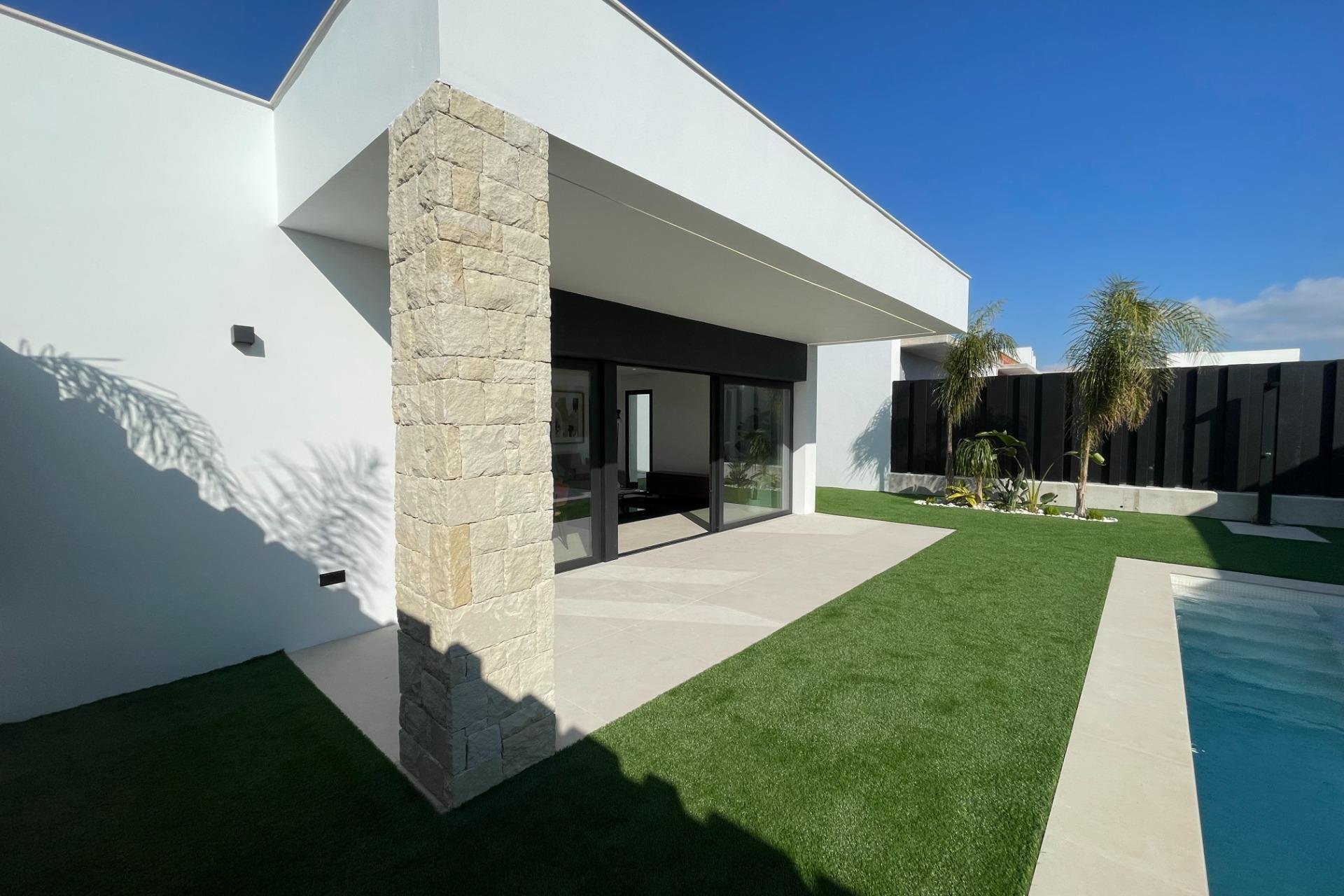 Obra nueva - Independiente / Villa -
Molina De Segura - Urb. La Quinta