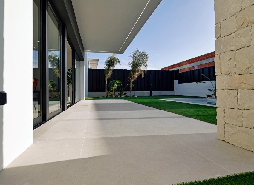 Obra nueva - Independiente / Villa -
Molina De Segura - Urb. La Quinta