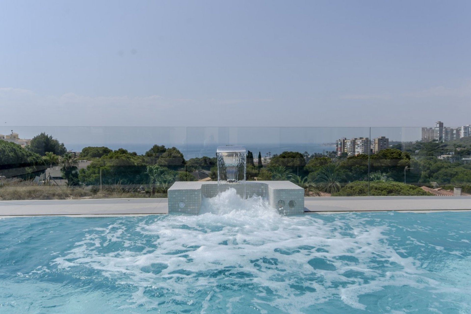 Obra nueva - Independiente / Villa -
Orihuela Costa - Campoamor