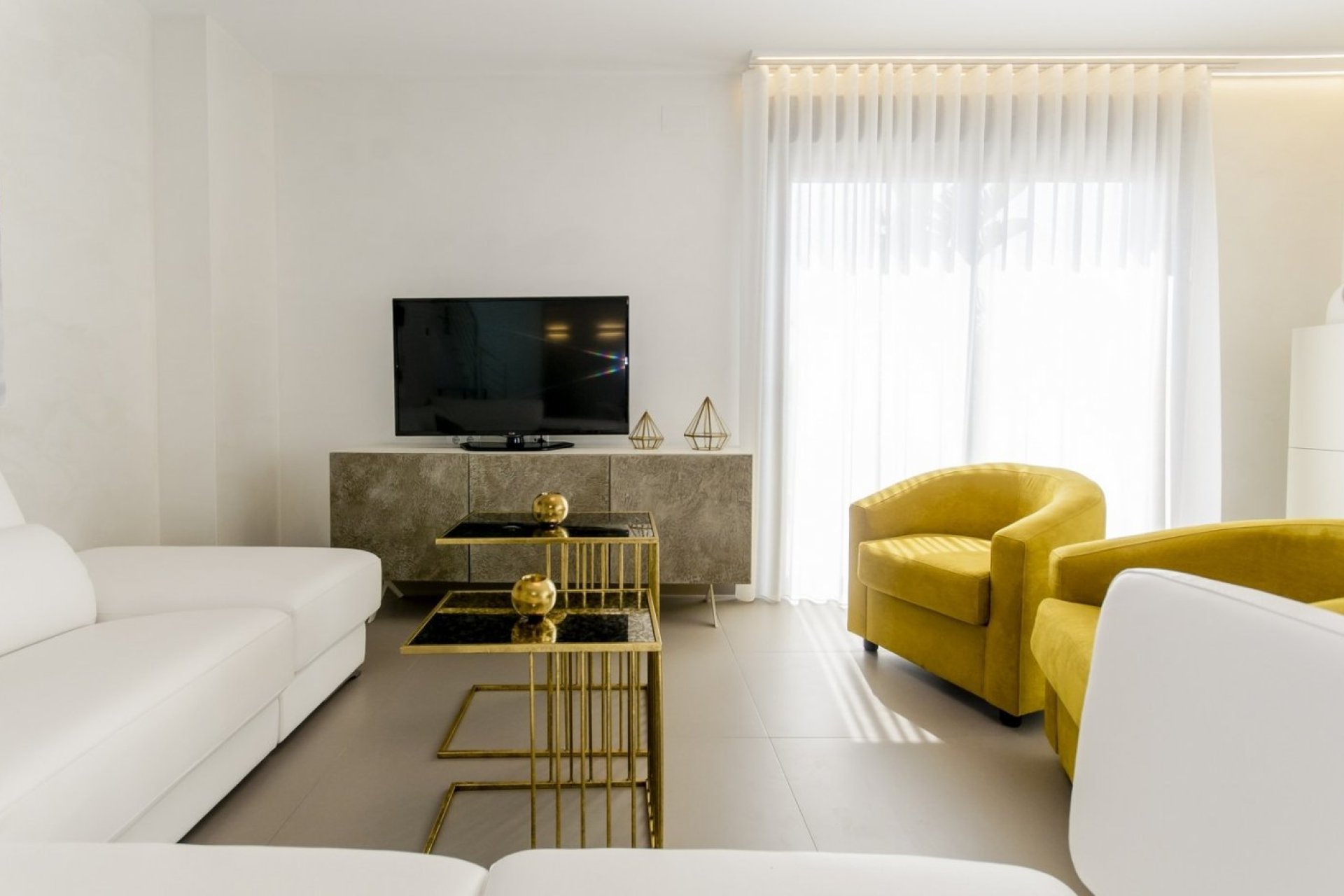 Obra nueva - Independiente / Villa -
Orihuela Costa - Campoamor