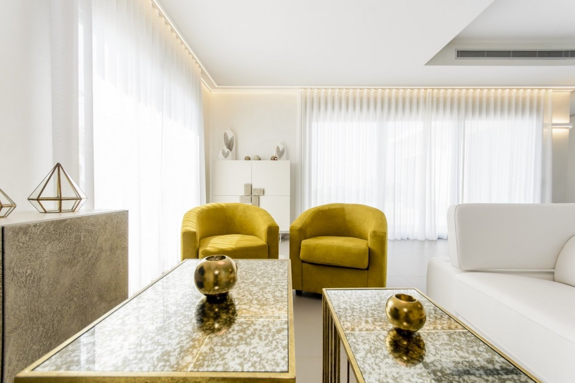 Obra nueva - Independiente / Villa -
Orihuela Costa - Campoamor