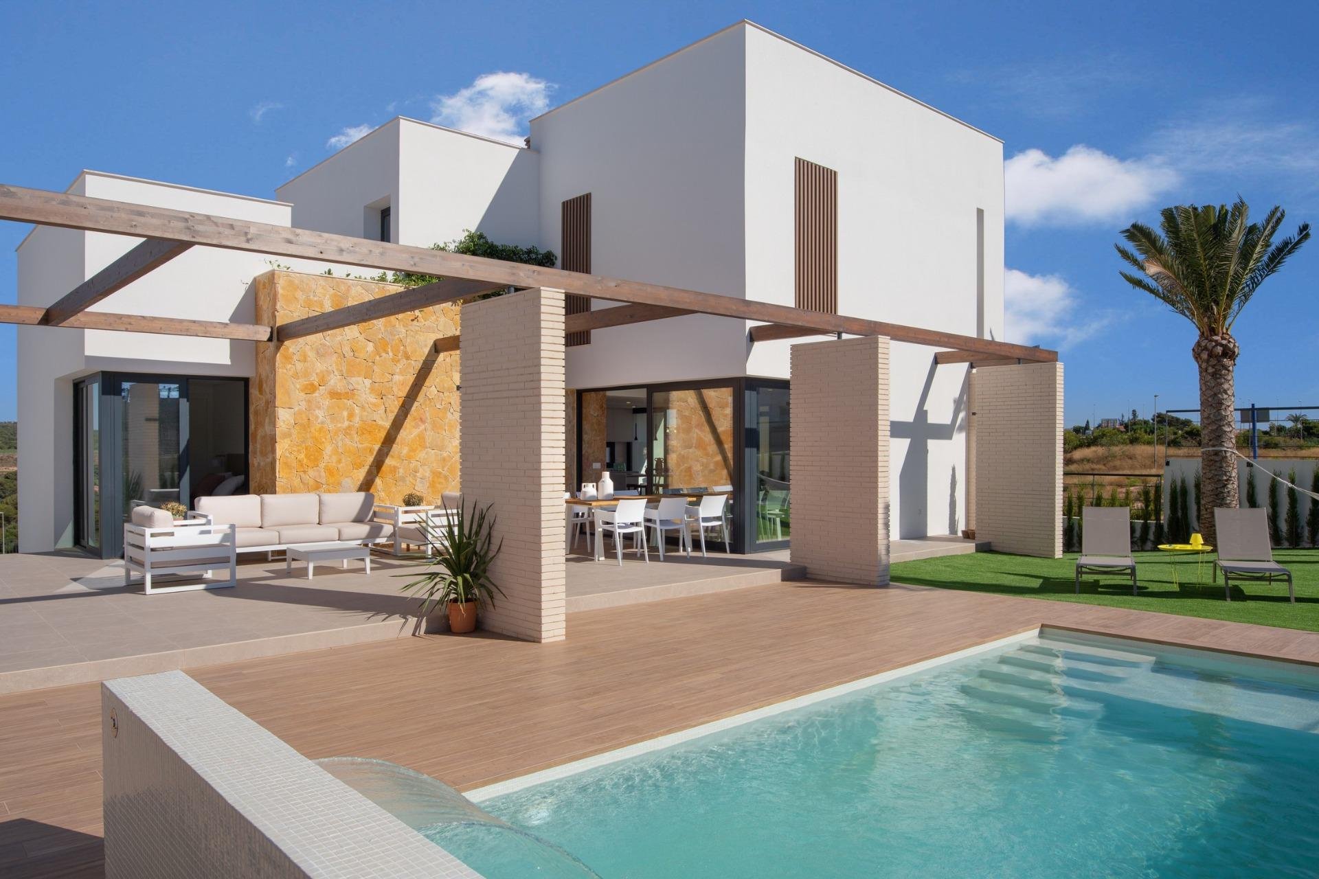 Obra nueva - Independiente / Villa -
Orihuela Costa - Campoamor