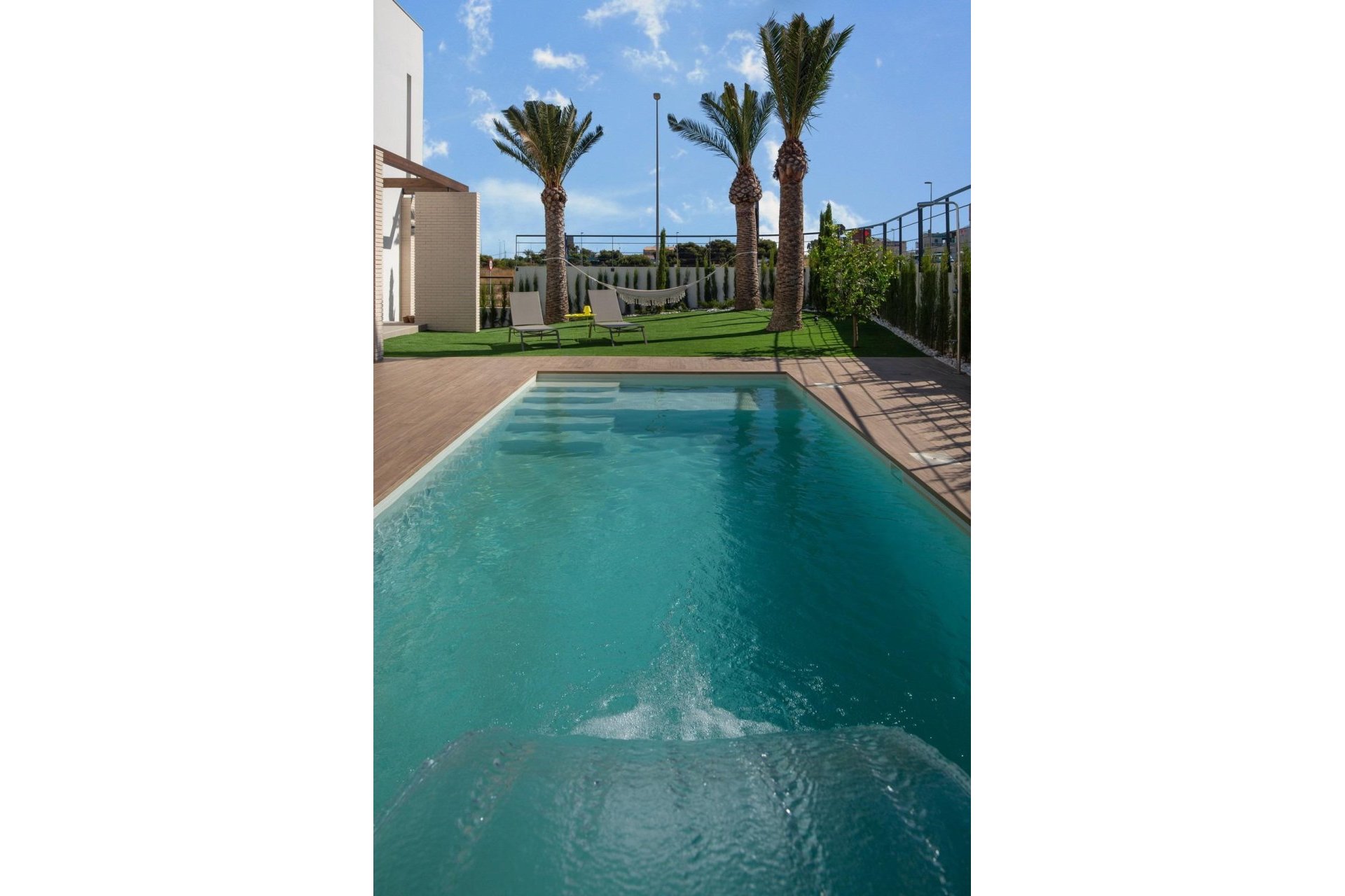 Obra nueva - Independiente / Villa -
Orihuela Costa - Campoamor