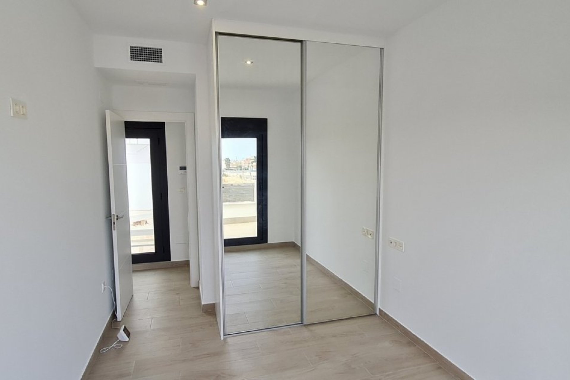 Obra nueva - Independiente / Villa -
Orihuela Costa - El Barranco
