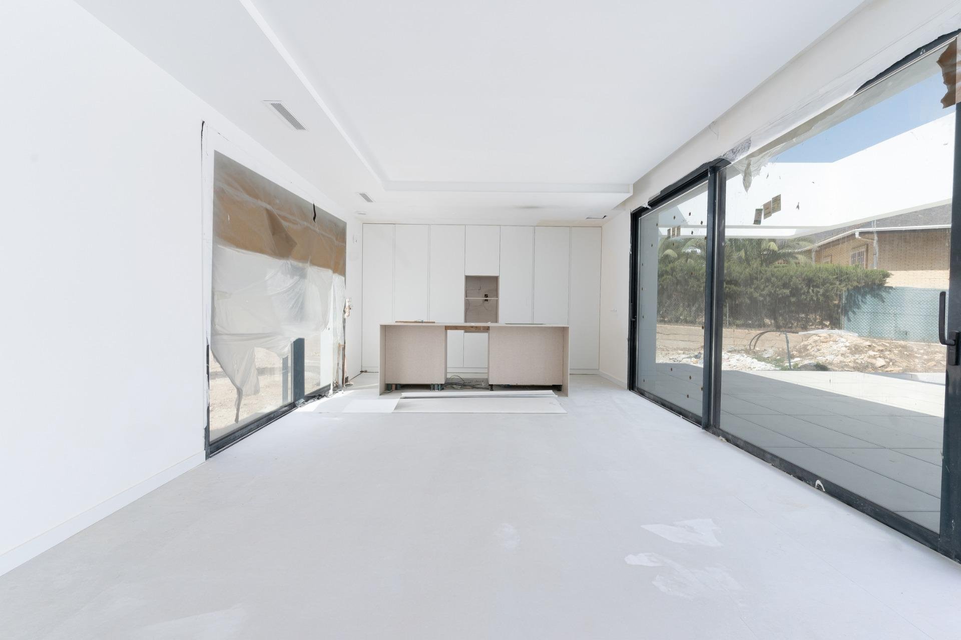 Obra nueva - Independiente / Villa -
Orihuela Costa - Las Filipinas