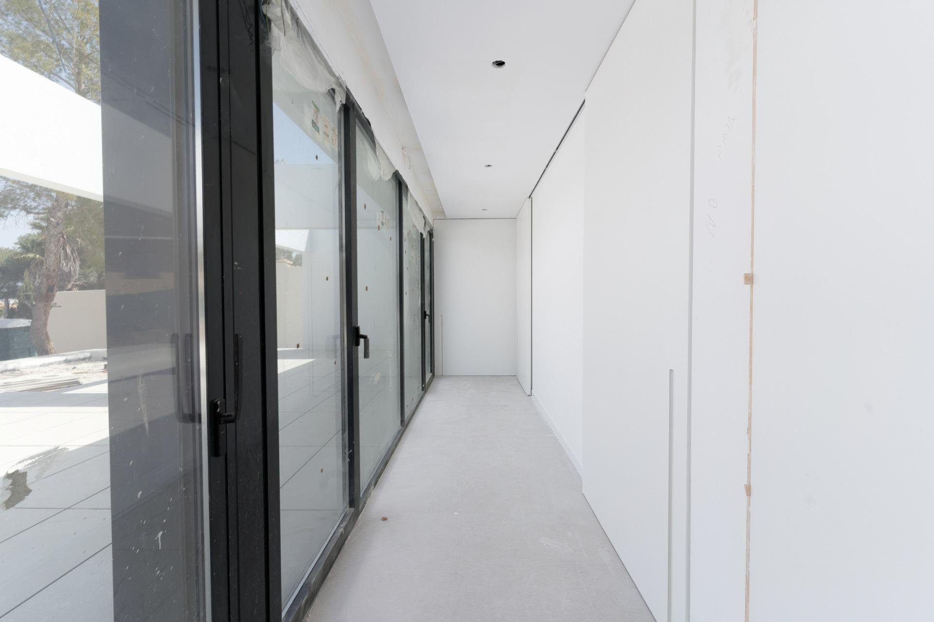 Obra nueva - Independiente / Villa -
Orihuela Costa - Las Filipinas