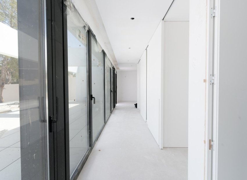 Obra nueva - Independiente / Villa -
Orihuela Costa - Las Filipinas