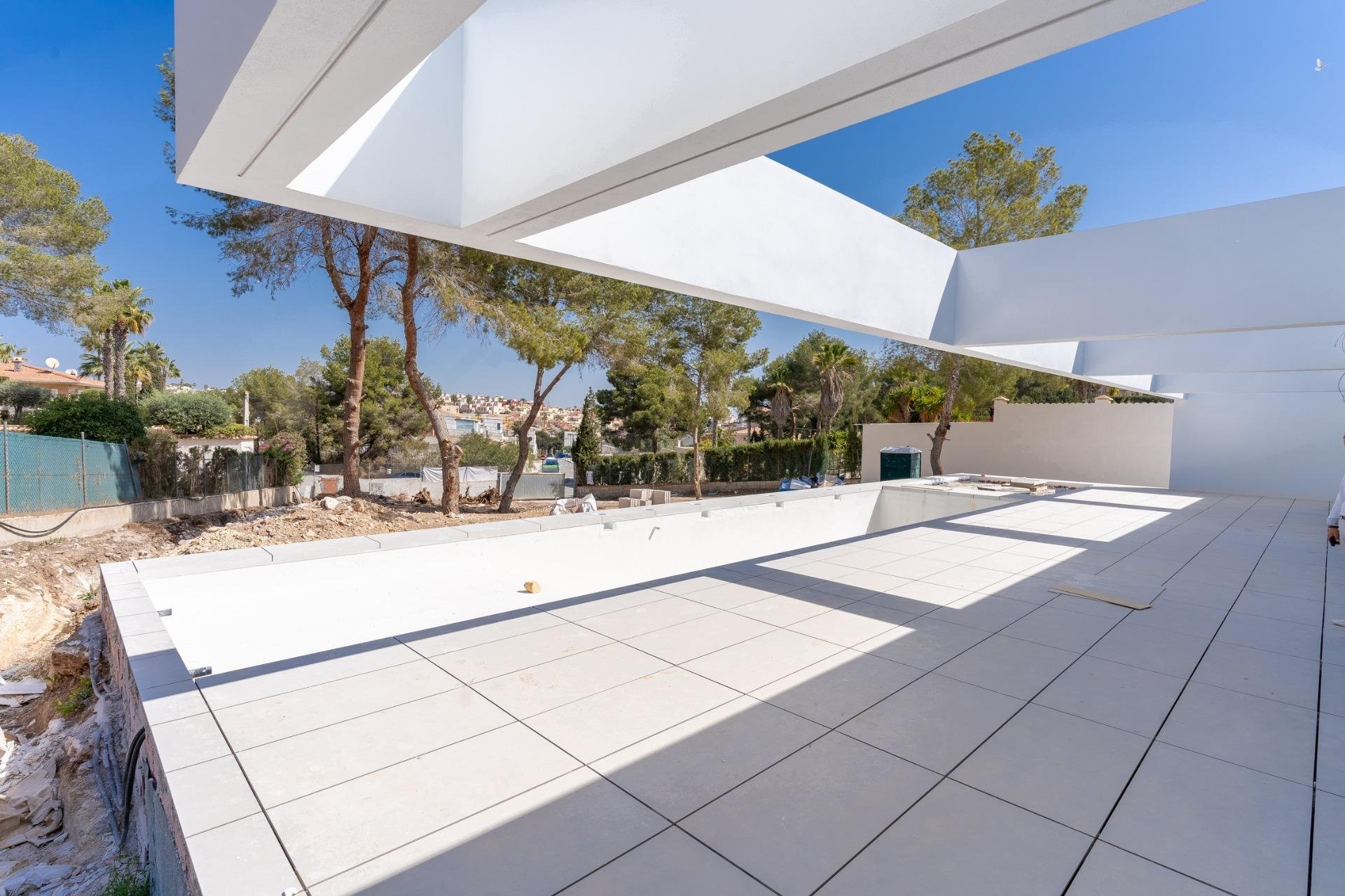 Obra nueva - Independiente / Villa -
Orihuela Costa - Las Filipinas
