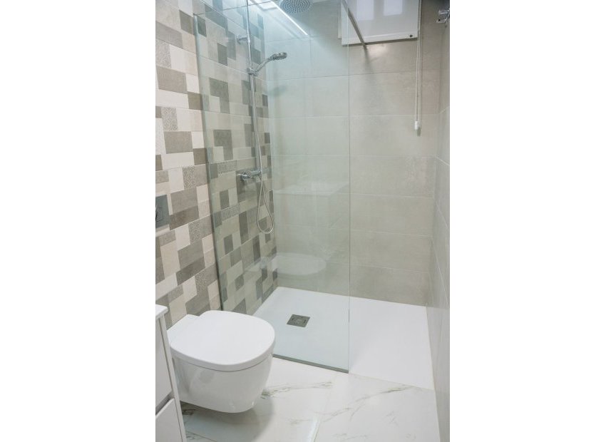 Obra nueva - Independiente / Villa -
Orihuela Costa - Villamartín