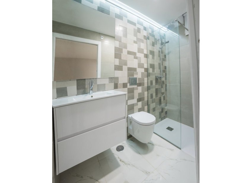 Obra nueva - Independiente / Villa -
Orihuela Costa - Villamartín
