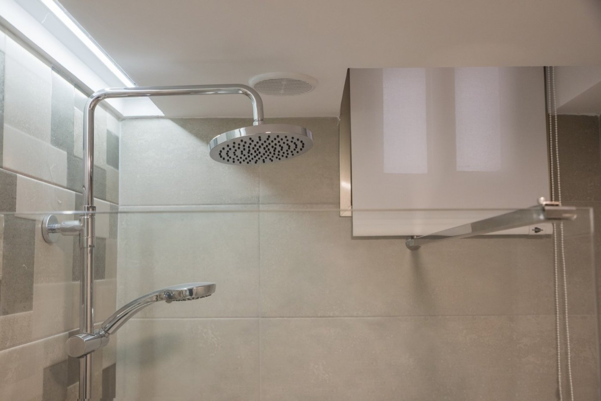 Obra nueva - Independiente / Villa -
Orihuela Costa - Villamartín
