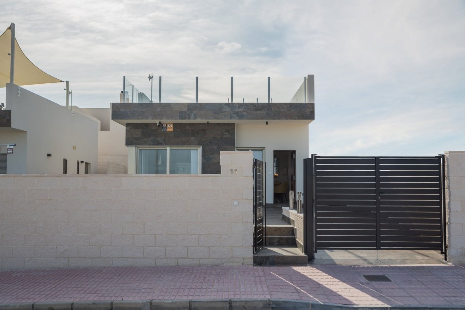 Obra nueva - Independiente / Villa -
Orihuela Costa - Villamartín