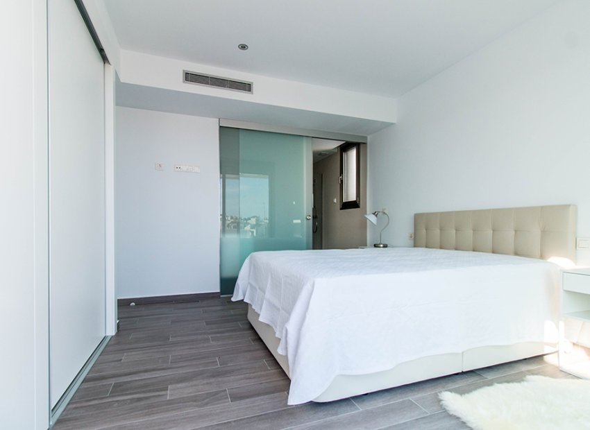 Obra nueva - Independiente / Villa -
Orihuela Costa