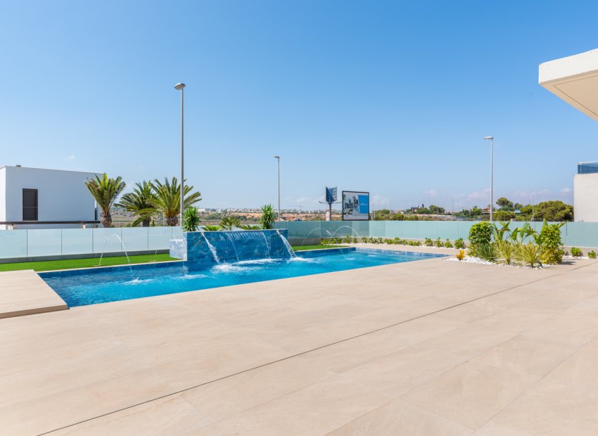 Obra nueva - Independiente / Villa -
Orihuela Costa