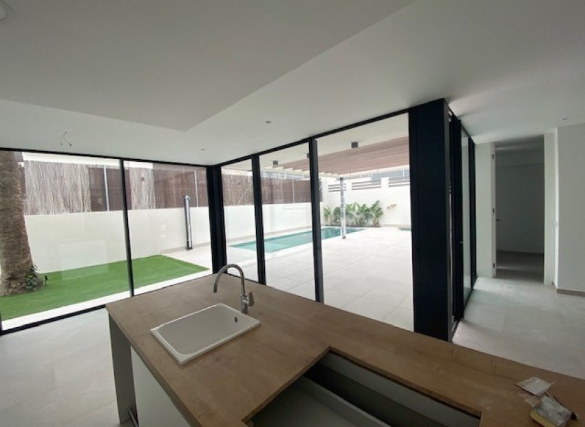 Obra nueva - Independiente / Villa -
Orihuela Costa