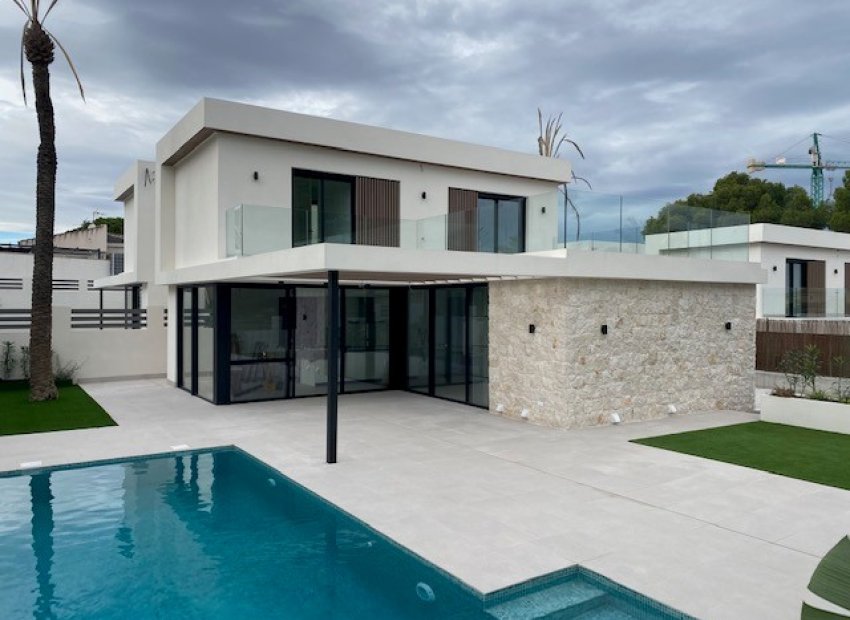 Obra nueva - Independiente / Villa -
Orihuela Costa