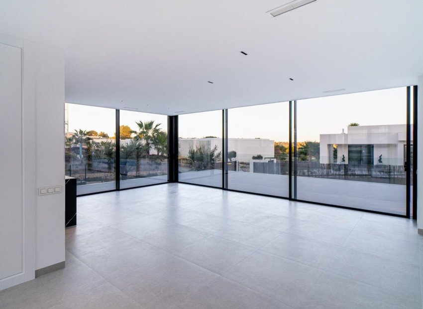 Obra nueva - Independiente / Villa -
Orihuela - Las Colinas Golf