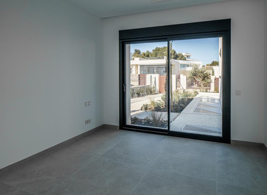 Obra nueva - Independiente / Villa -
Orihuela - Las Colinas Golf
