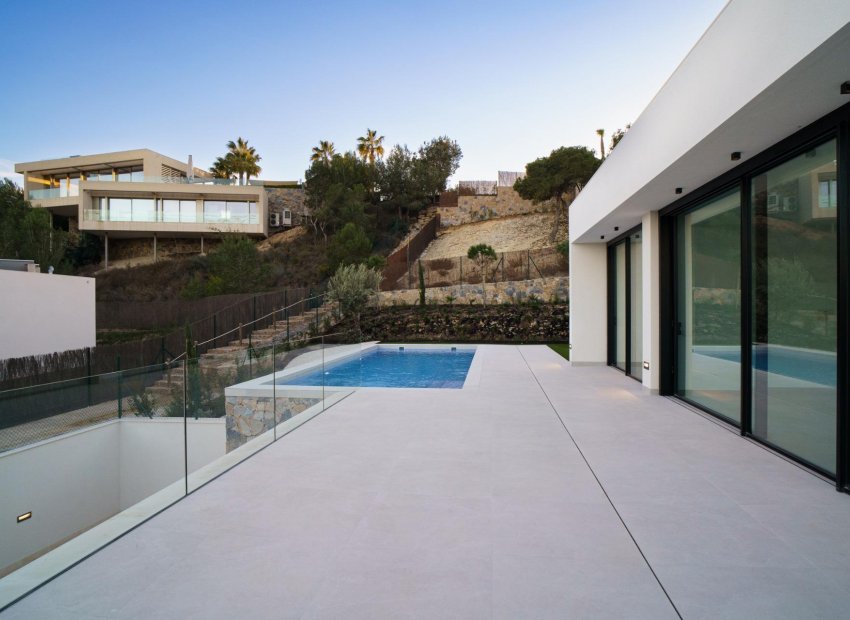 Obra nueva - Independiente / Villa -
Orihuela - Las Colinas Golf