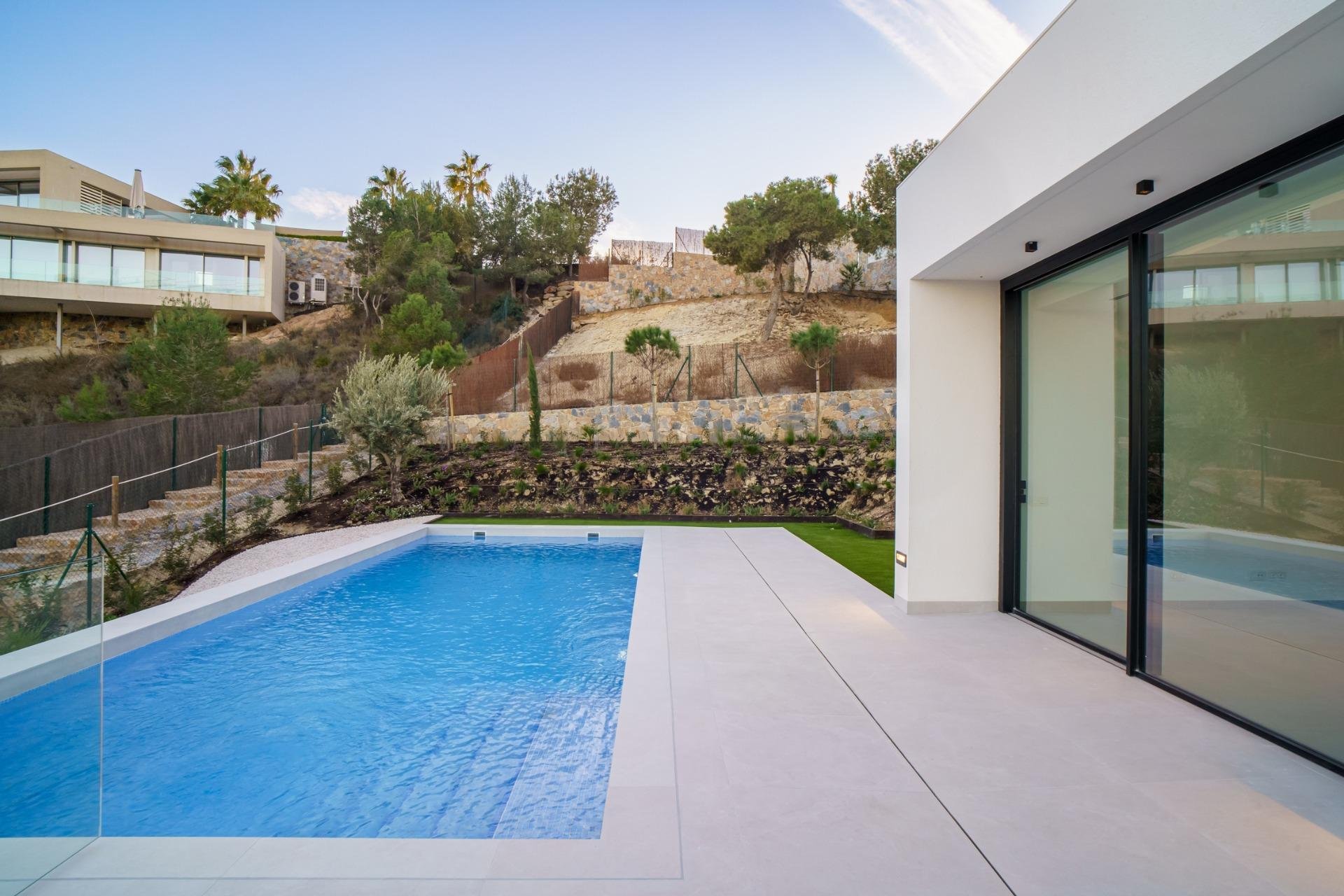 Obra nueva - Independiente / Villa -
Orihuela - Las Colinas Golf