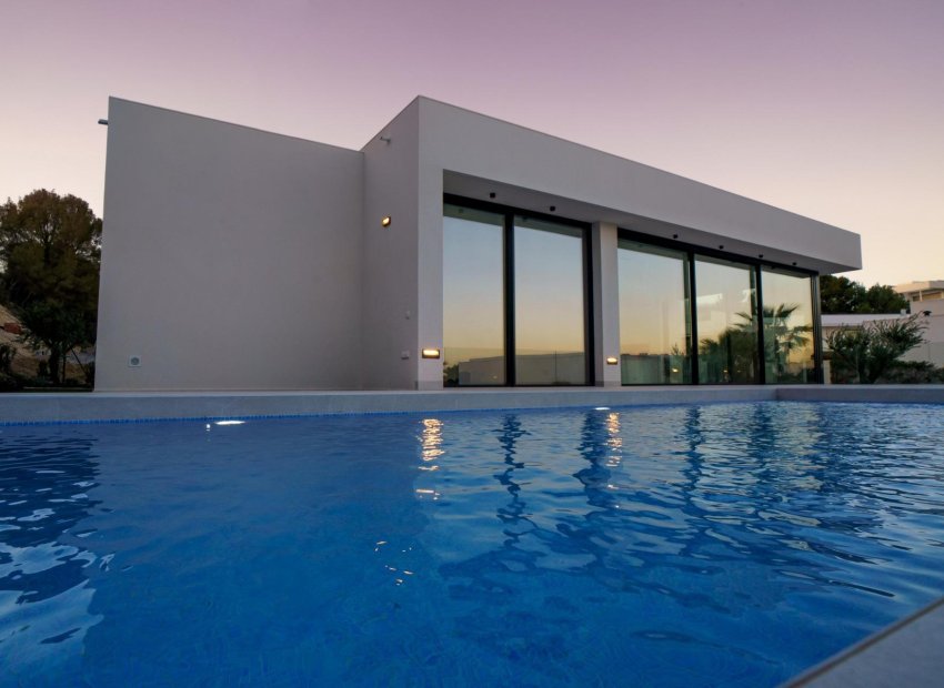 Obra nueva - Independiente / Villa -
Orihuela - Las Colinas Golf