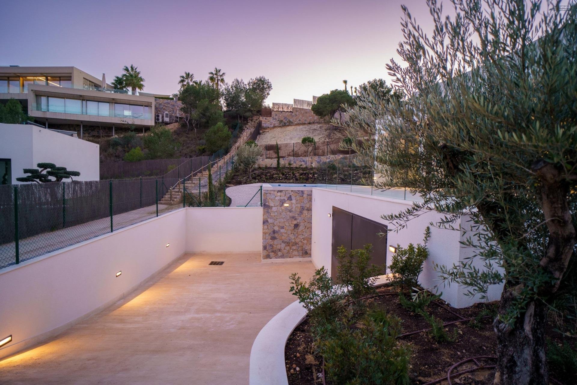 Obra nueva - Independiente / Villa -
Orihuela - Las Colinas Golf