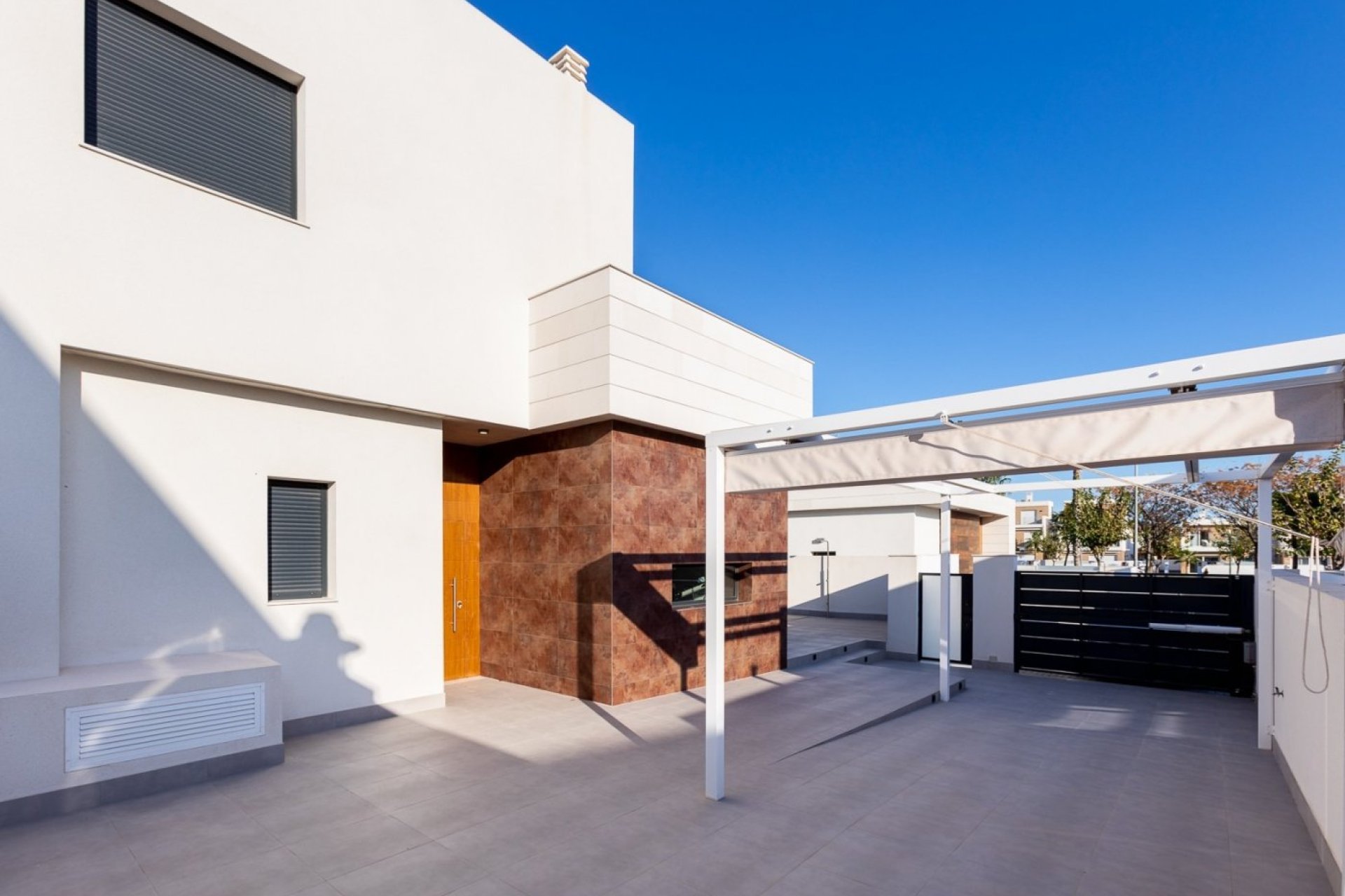 Obra nueva - Independiente / Villa -
Pilar de la Horadada - pueblo