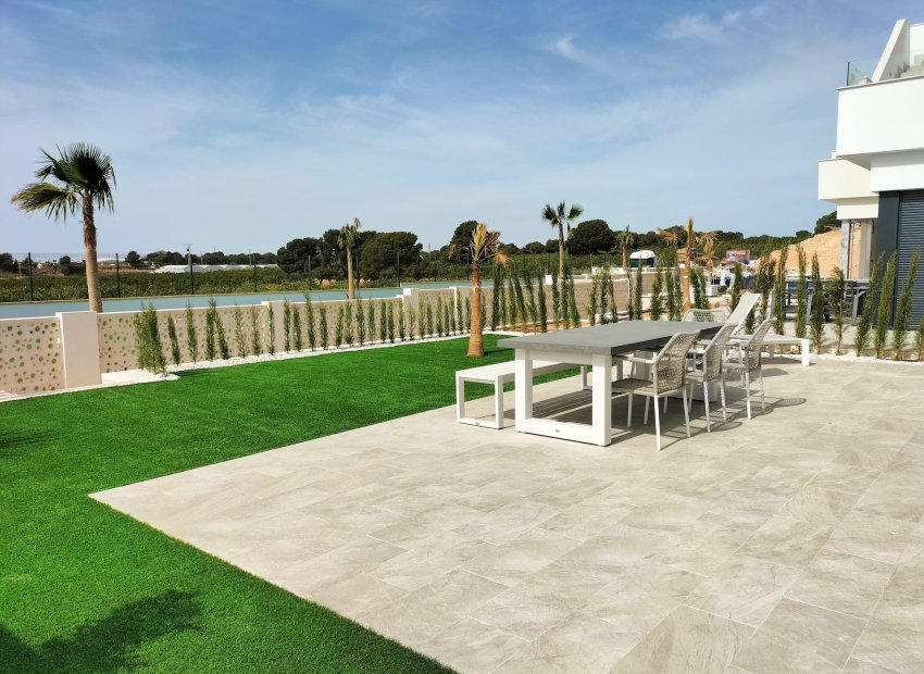 Obra nueva - Independiente / Villa -
Pilar de la Horadada