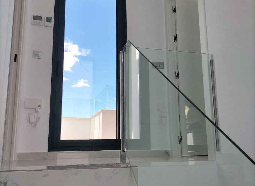 Obra nueva - Independiente / Villa -
Pilar de la Horadada