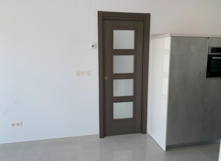 Obra nueva - Independiente / Villa -
Pinoso - Camino Del Prado
