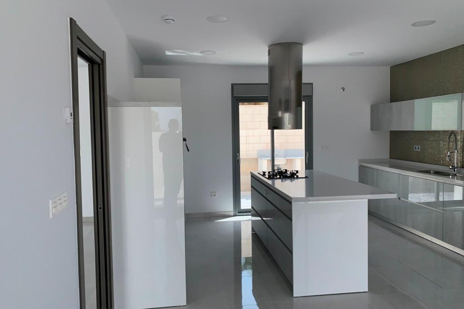 Obra nueva - Independiente / Villa -
Pinoso - Camino Del Prado
