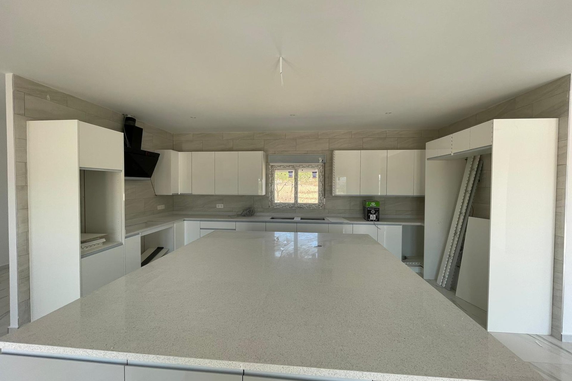 Obra nueva - Independiente / Villa -
Pinoso - Camino Del Prado