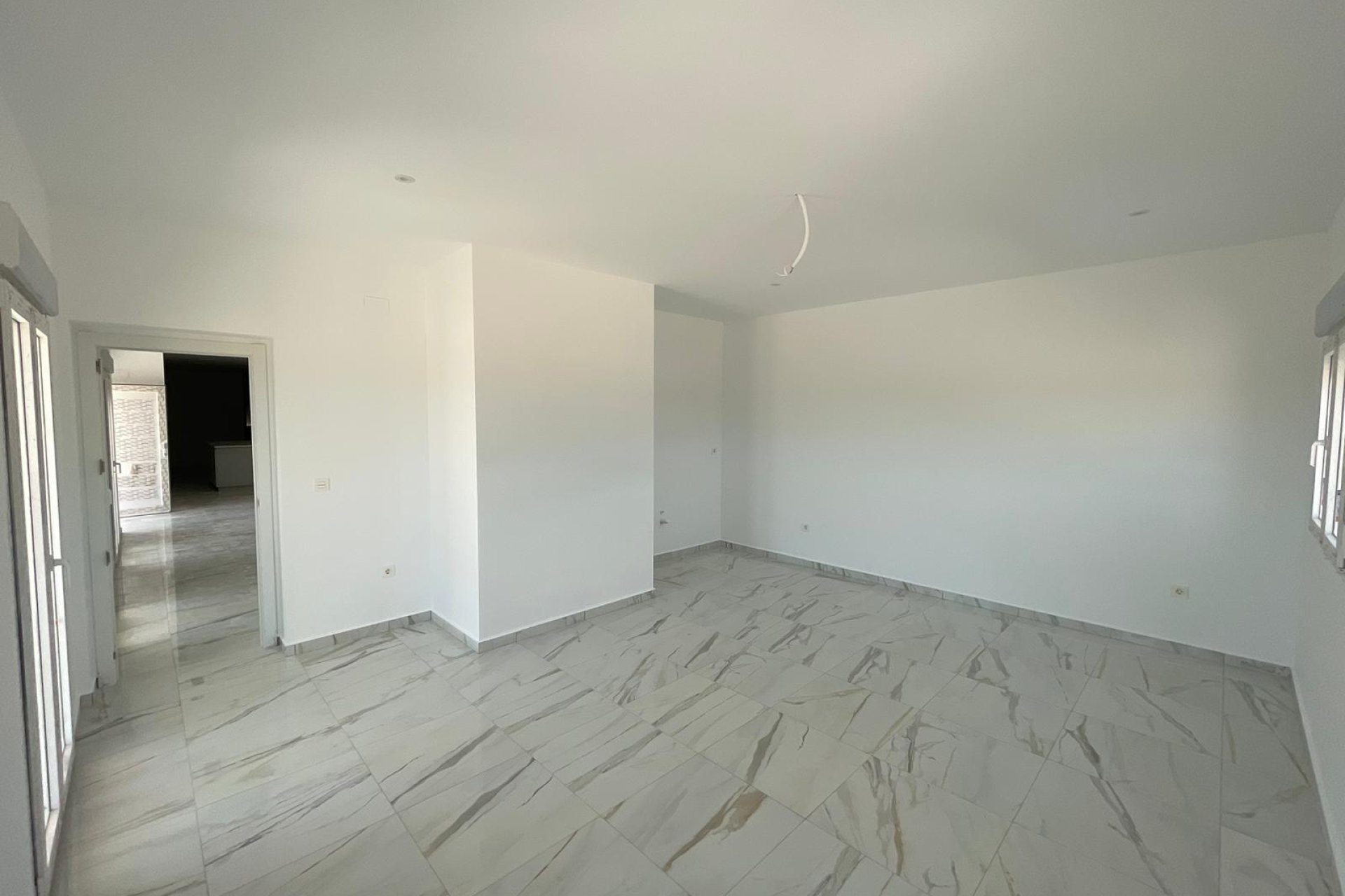 Obra nueva - Independiente / Villa -
Pinoso - Camino Del Prado