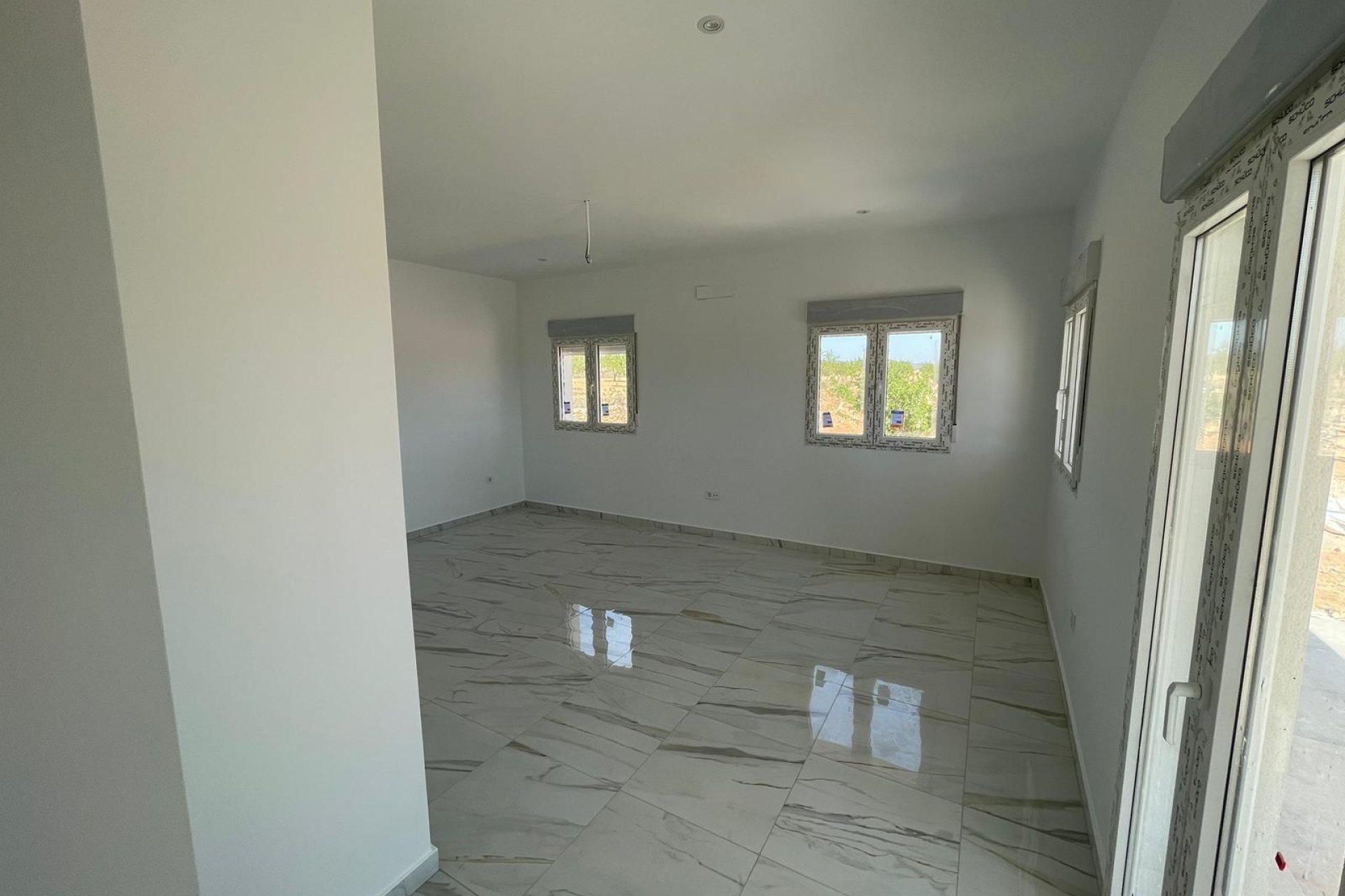 Obra nueva - Independiente / Villa -
Pinoso - Camino Del Prado