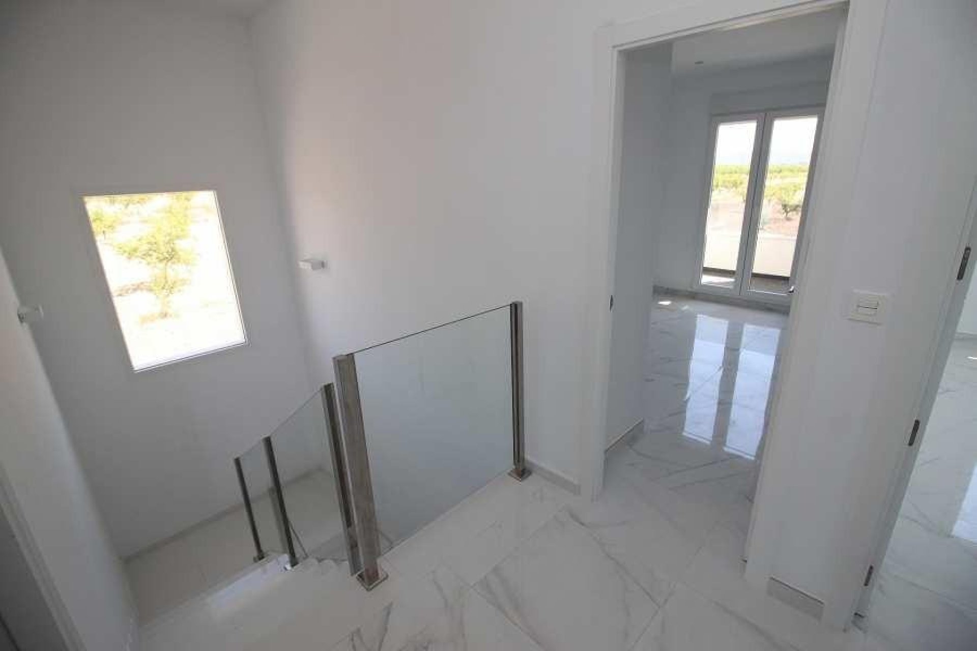 Obra nueva - Independiente / Villa -
Pinoso - Camino Del Prado