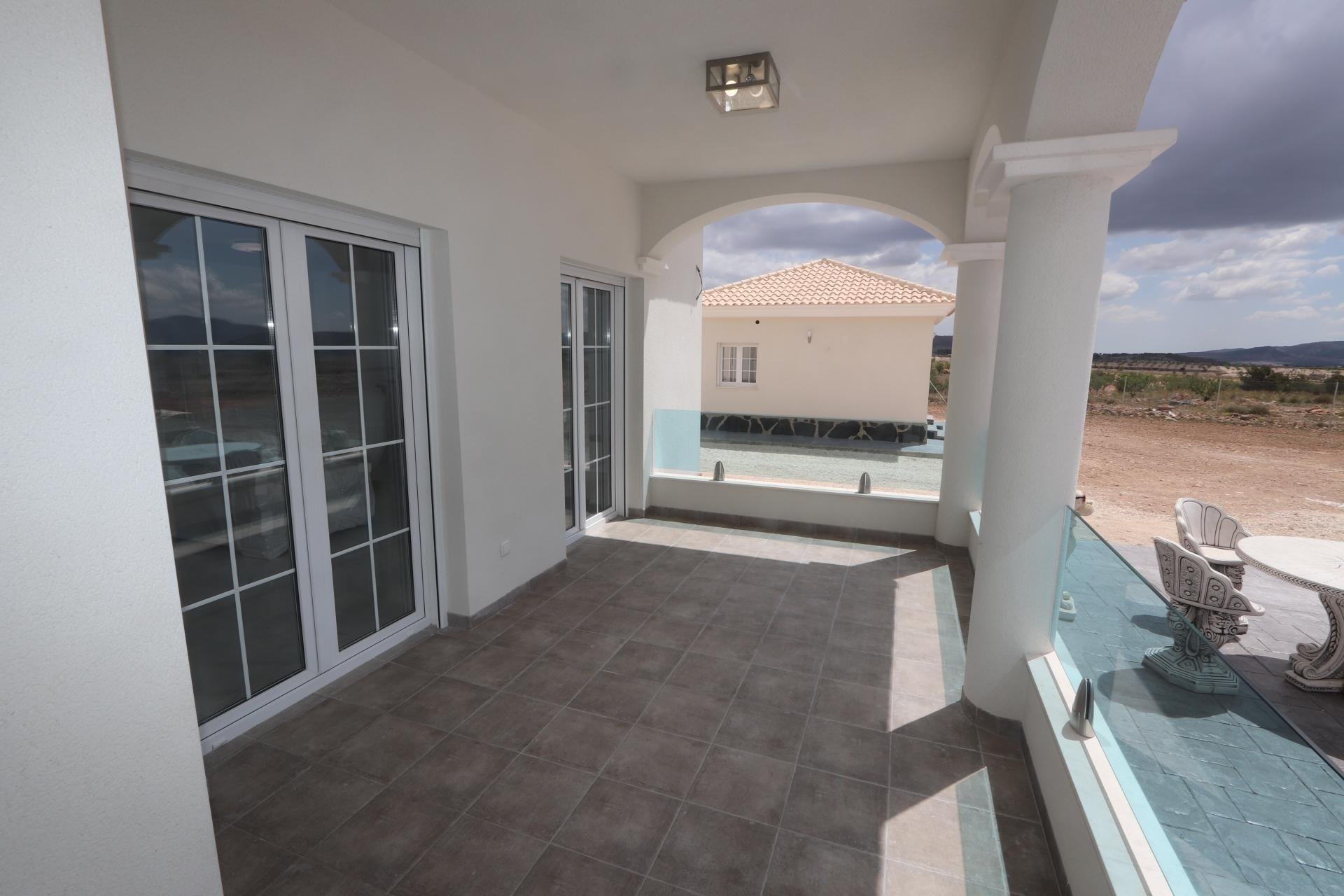 Obra nueva - Independiente / Villa -
Pinoso - Camino Del Prado