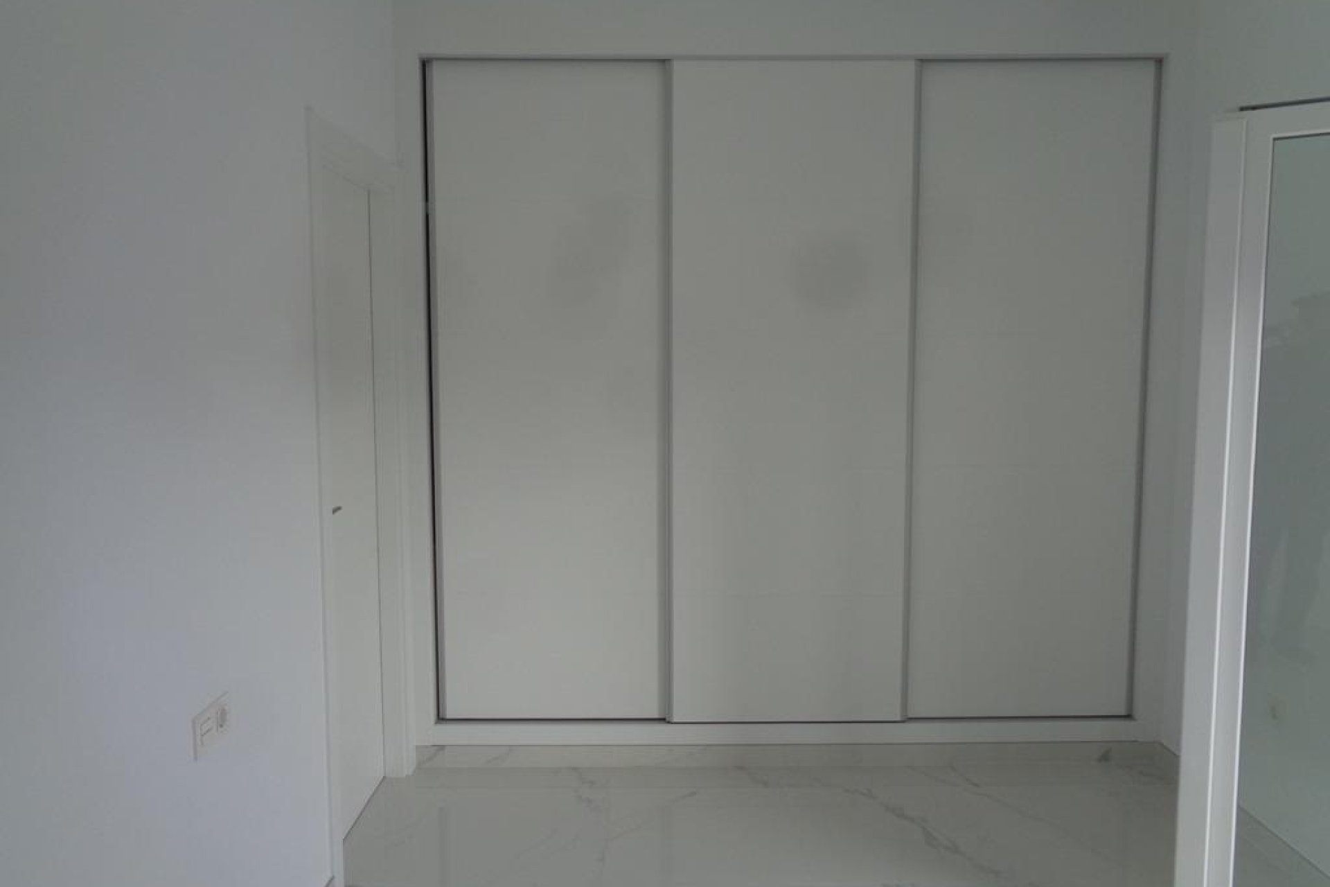Obra nueva - Independiente / Villa -
Pinoso - Camino Del Prado