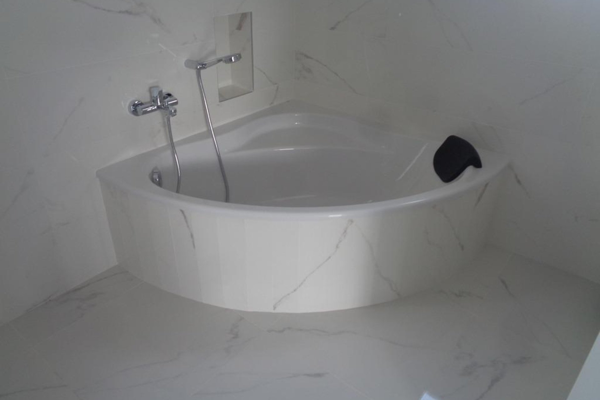 Obra nueva - Independiente / Villa -
Pinoso - Camino Del Prado