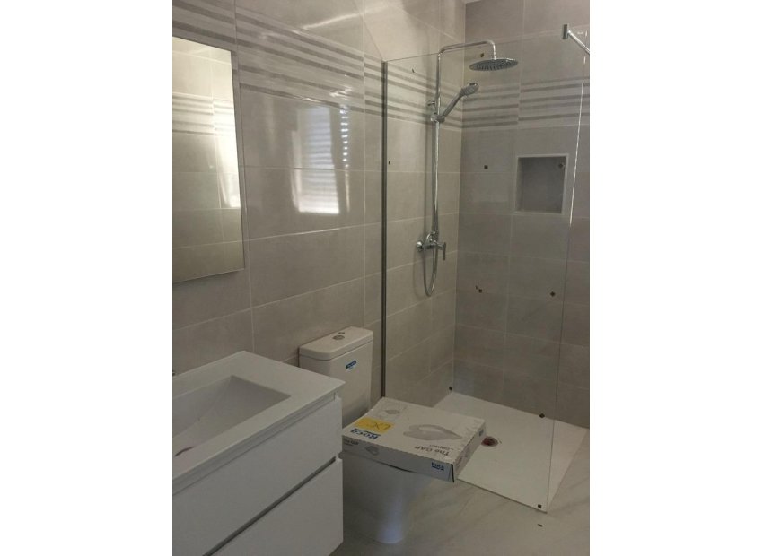 Obra nueva - Independiente / Villa -
Pinoso - Camino Del Prado