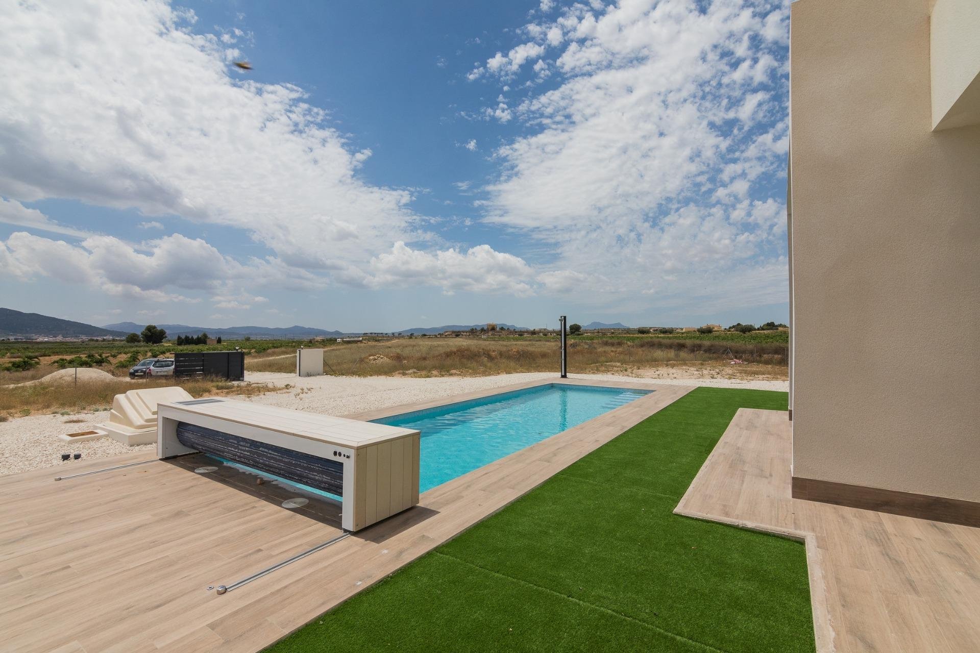 Obra nueva - Independiente / Villa -
Pinoso - Lel