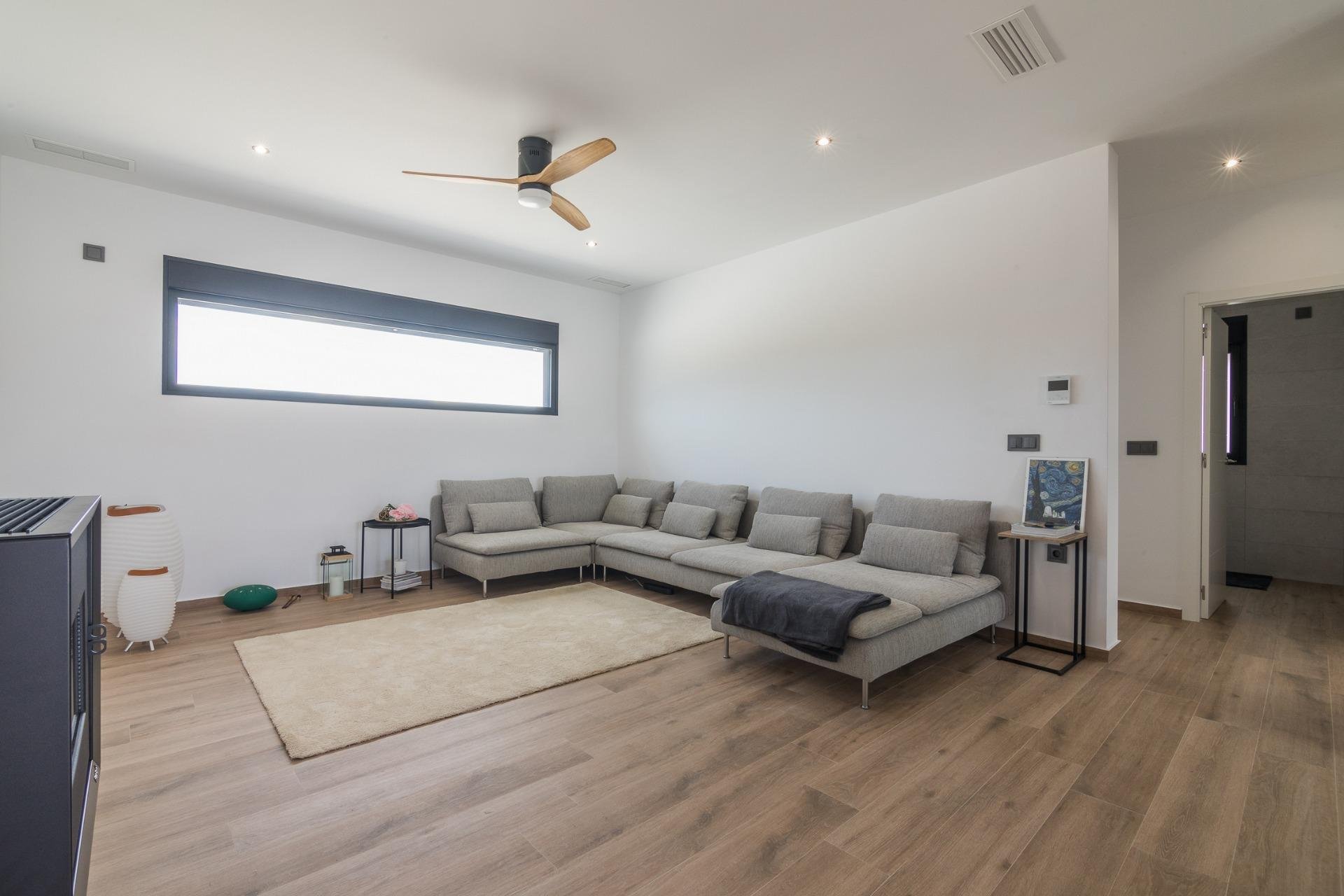 Obra nueva - Independiente / Villa -
Pinoso - Lel