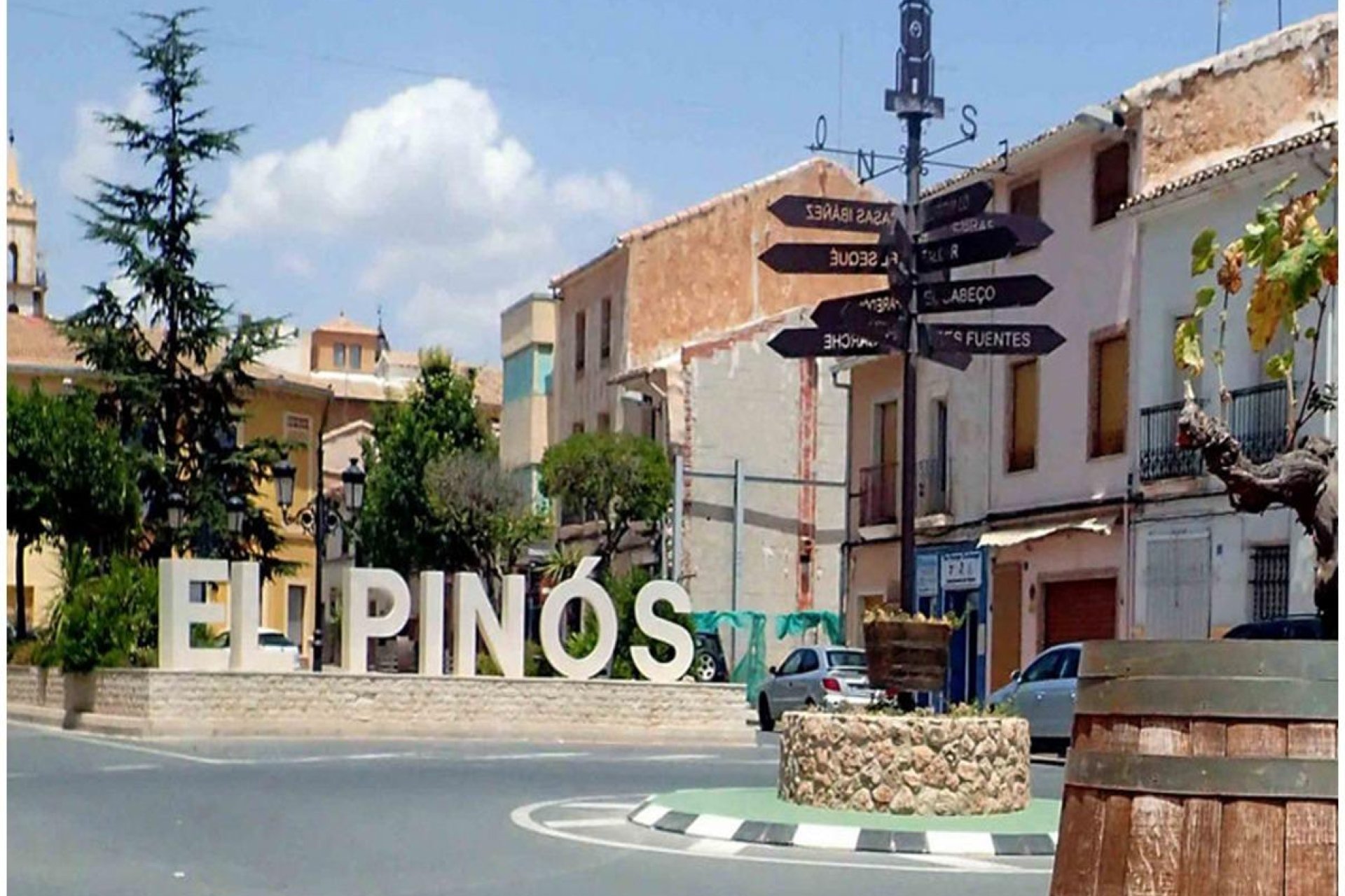 Obra nueva - Independiente / Villa -
Pinoso - Lel