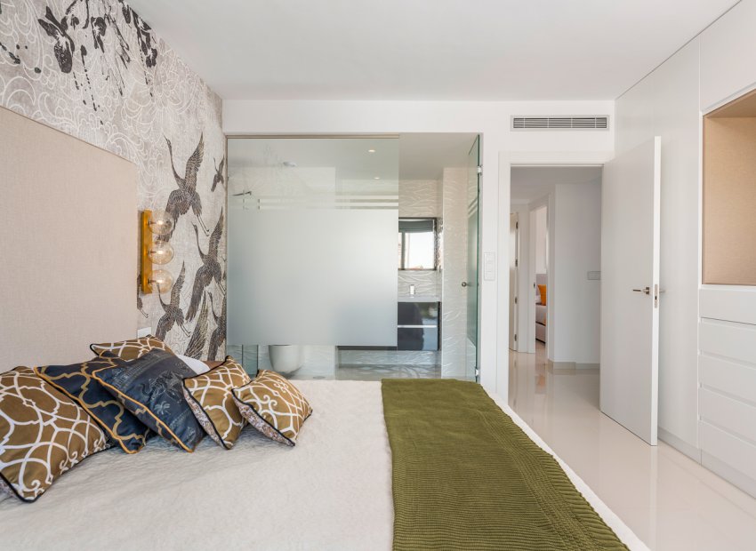 Obra nueva - Independiente / Villa -
Playa Paraiso