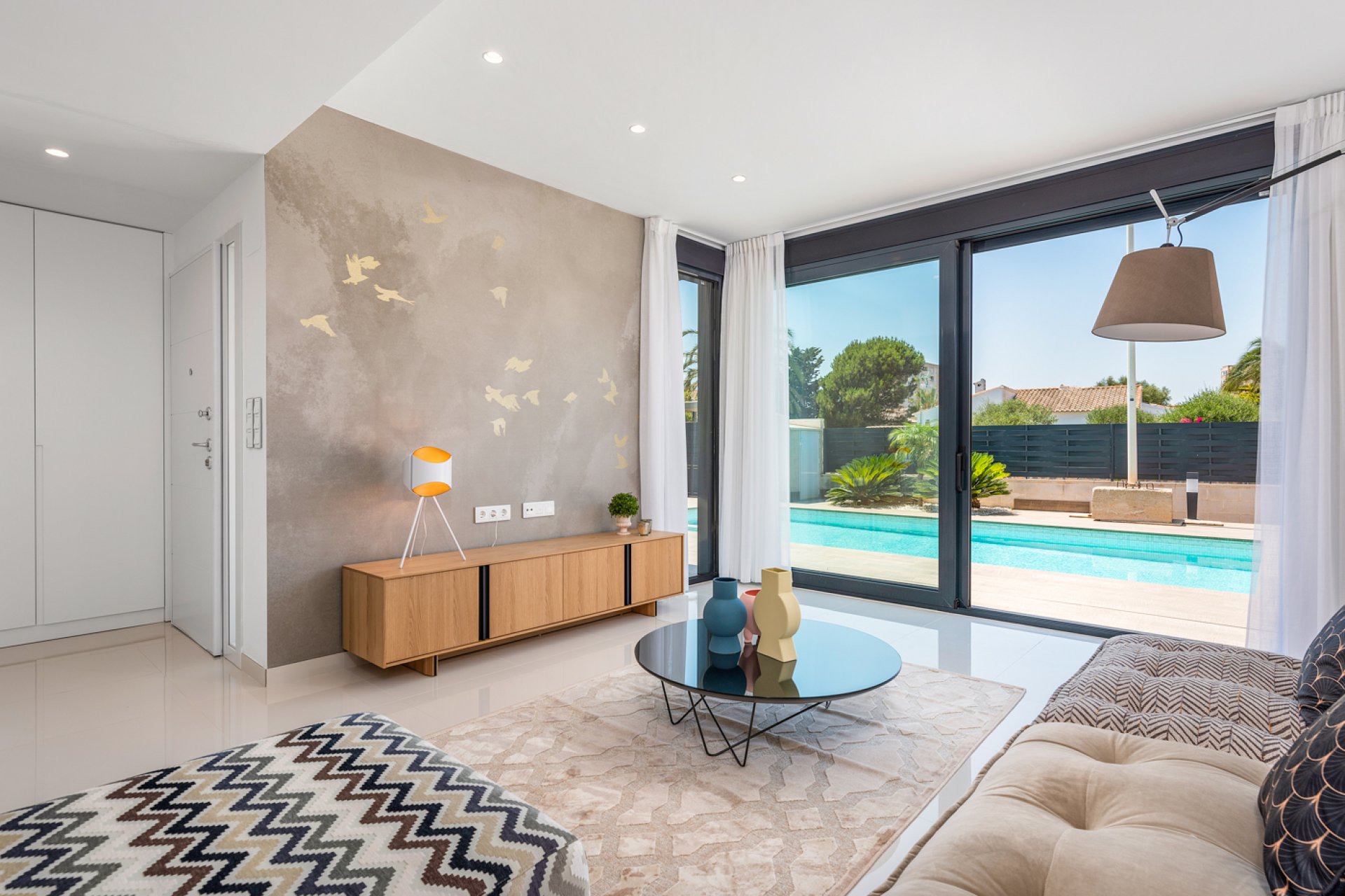 Obra nueva - Independiente / Villa -
Playa Paraiso