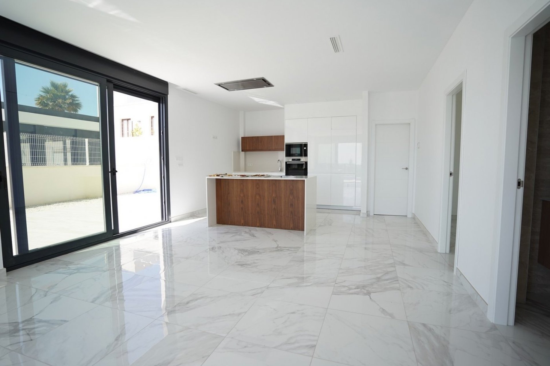 Obra nueva - Independiente / Villa -
Polop - La Alberca